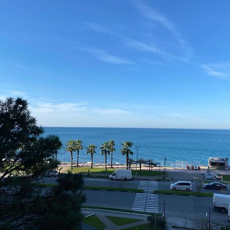 Daniel Sea View Apartment Batumi Exterior photo