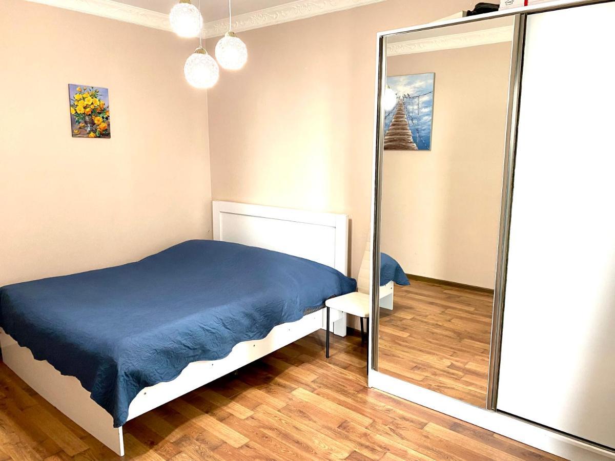 Daniel Sea View Apartment Batumi Exterior photo